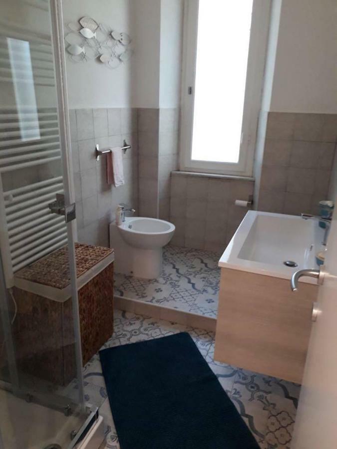 Casa Al Mare Livorno Apartman Quercianella Kültér fotó